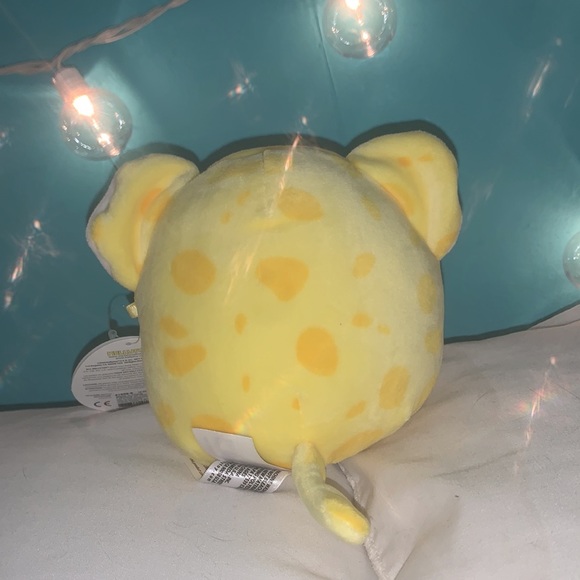 Lexie the cheetah squishmallow - Picture 2 of 3